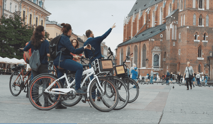 Krakow rynek podczas wycieczki rowerowej